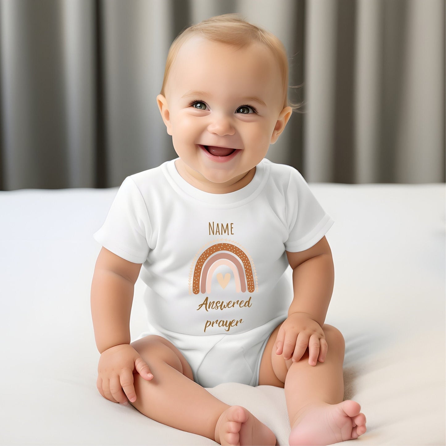 Baby Body christlich personalisiert mit dem Namen Geschenk zur Geburt oder Taufe